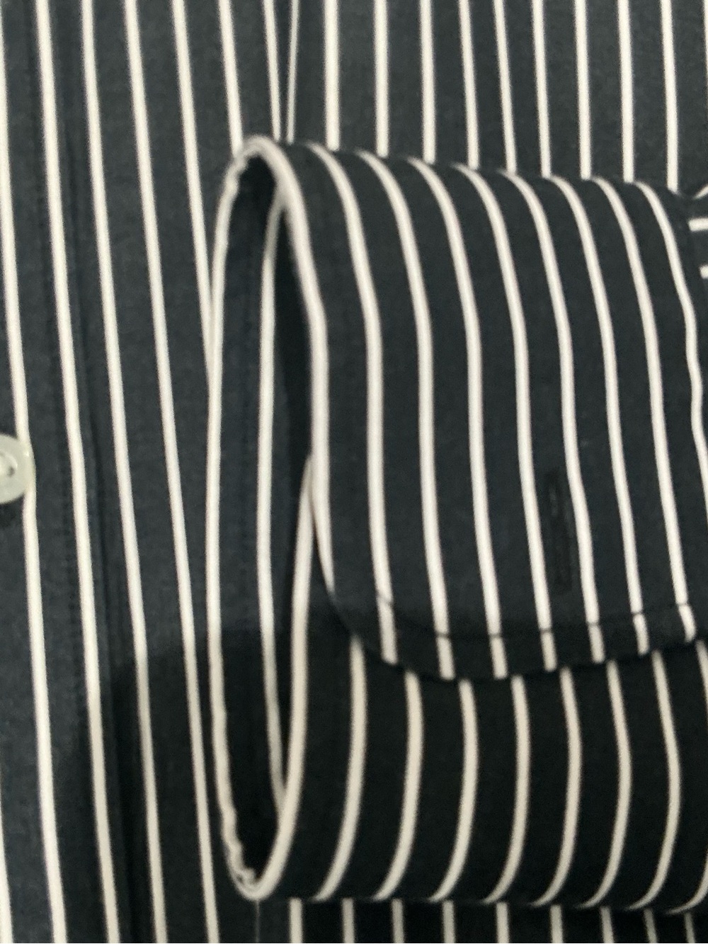 Lauren Ralph Lauren women’s large black/white pinstripe, button-down cotton shir - Picture 8 of 11